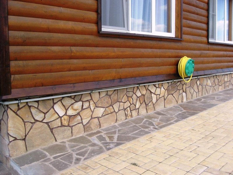 Natural stone for cladding basement