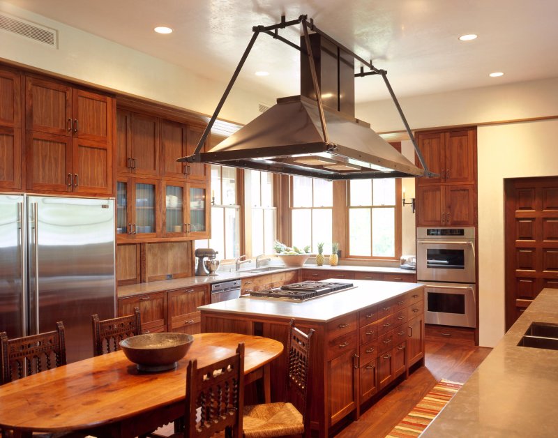 Hood in the interior of the kitchen