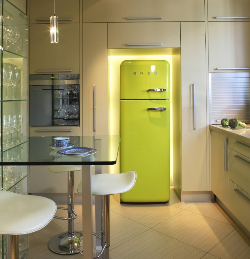 Kitchen refrigerator