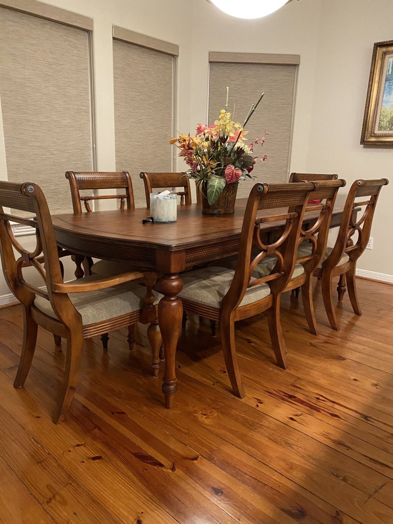 Large tables for the living room