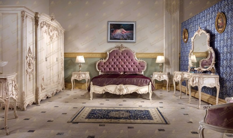 Royal bedroom style Rococo