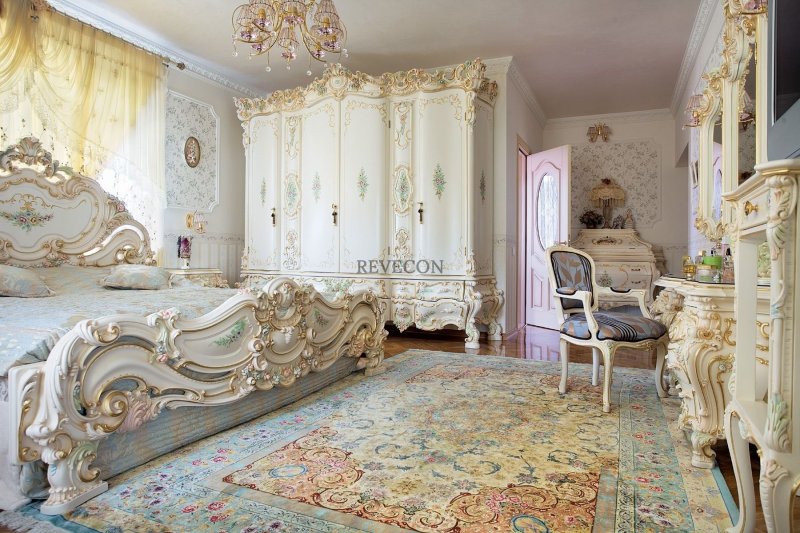 Baroque style in the interior