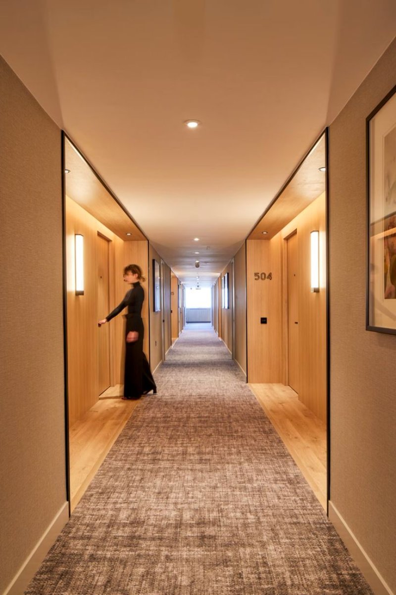 Hall Corridor Hilton