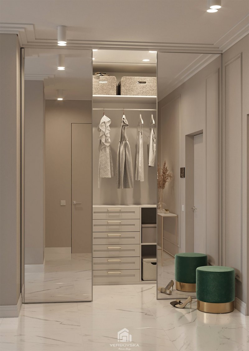 Hallway with a dressing room