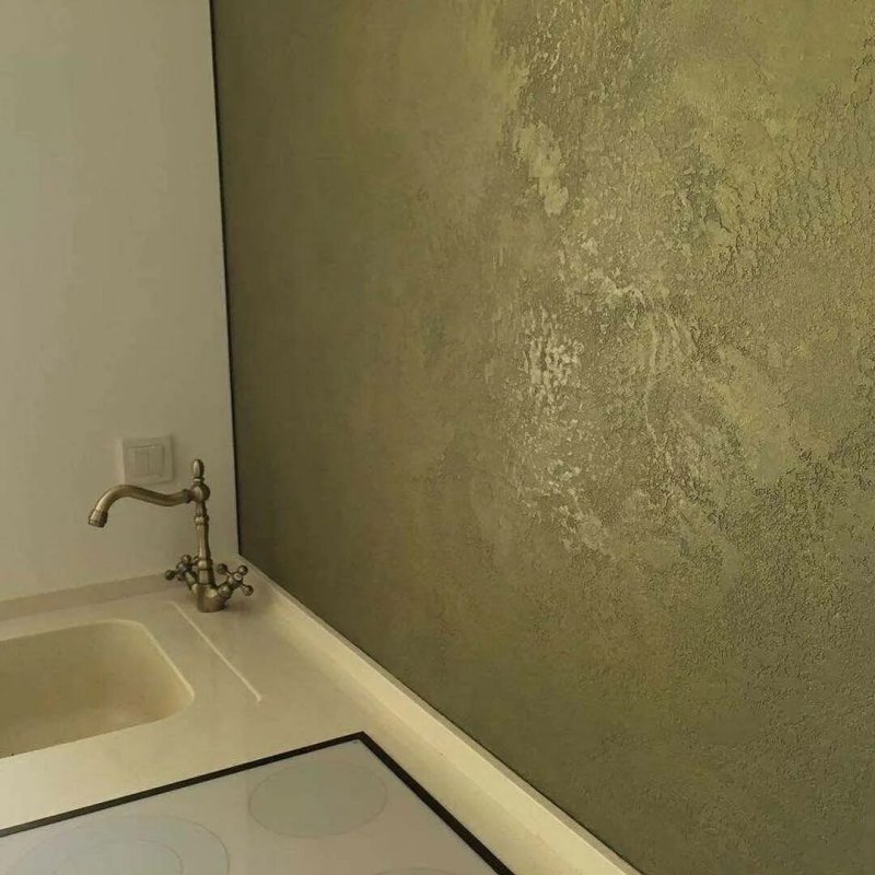 Decorative plaster in the bathroom