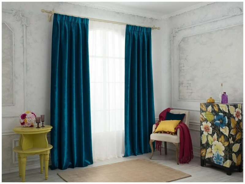 Velvet curtains in the interior