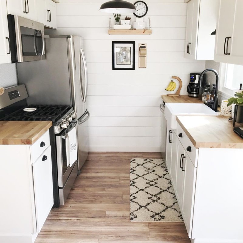 Arranging a small kitchen