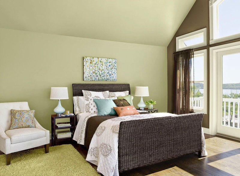 Combination of colors in the interior of the bedroom