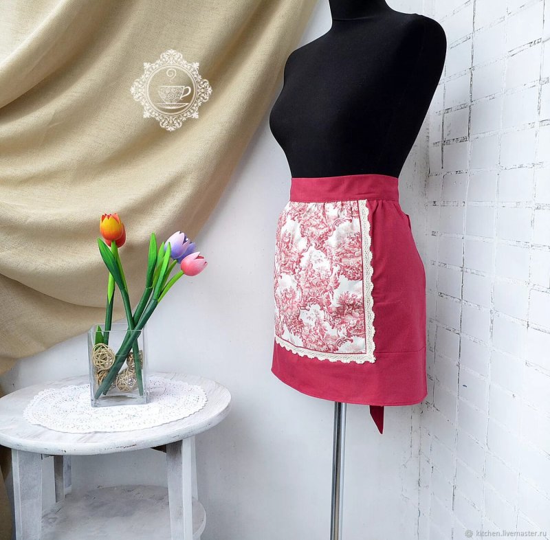 Female apron for the kitchen