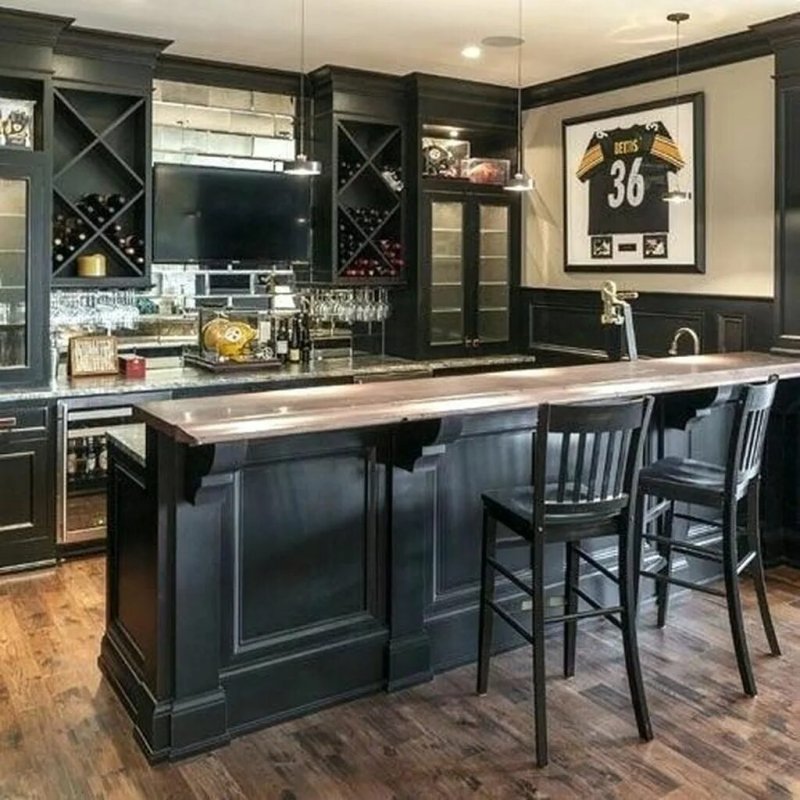 Bar style kitchen