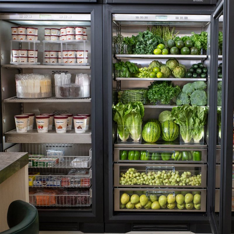 Refrigerator for greens