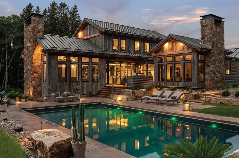 Rustic style exterior