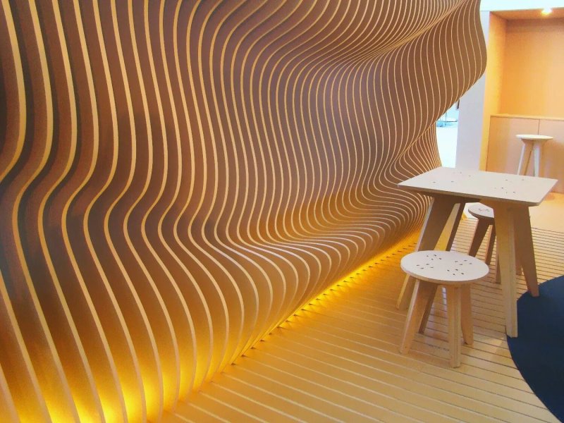 Parametric wall