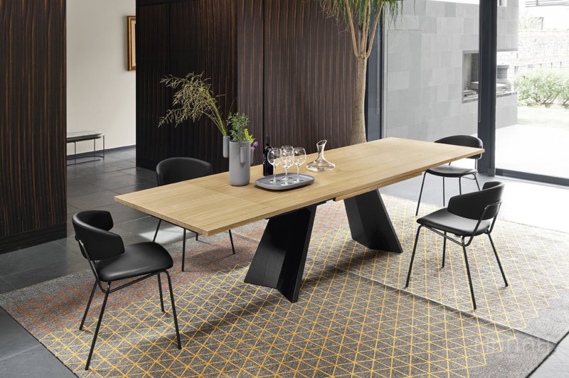 ICARO Calligaris table