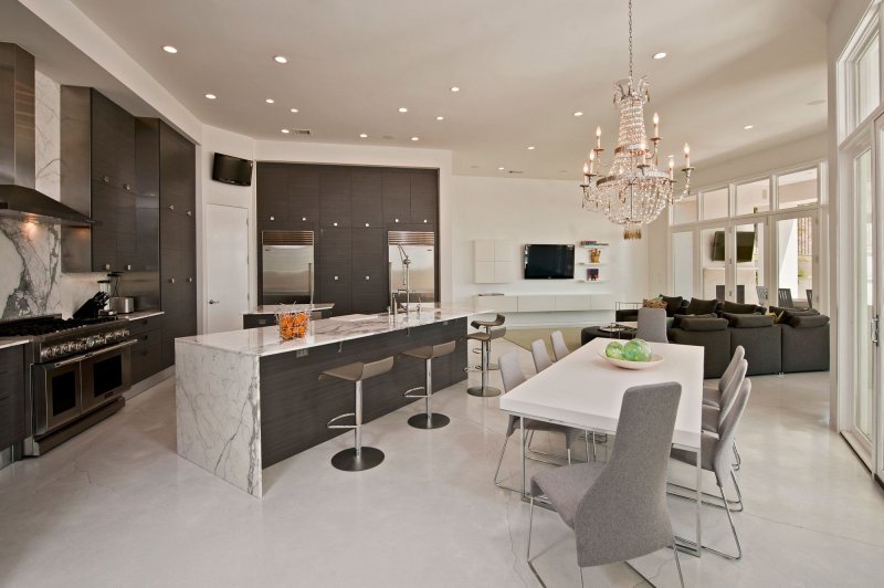 Big kitchens in a modern style