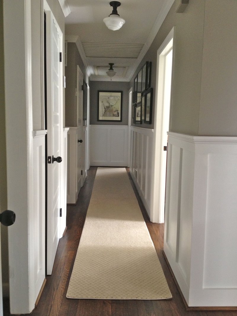 The interior of the hallway