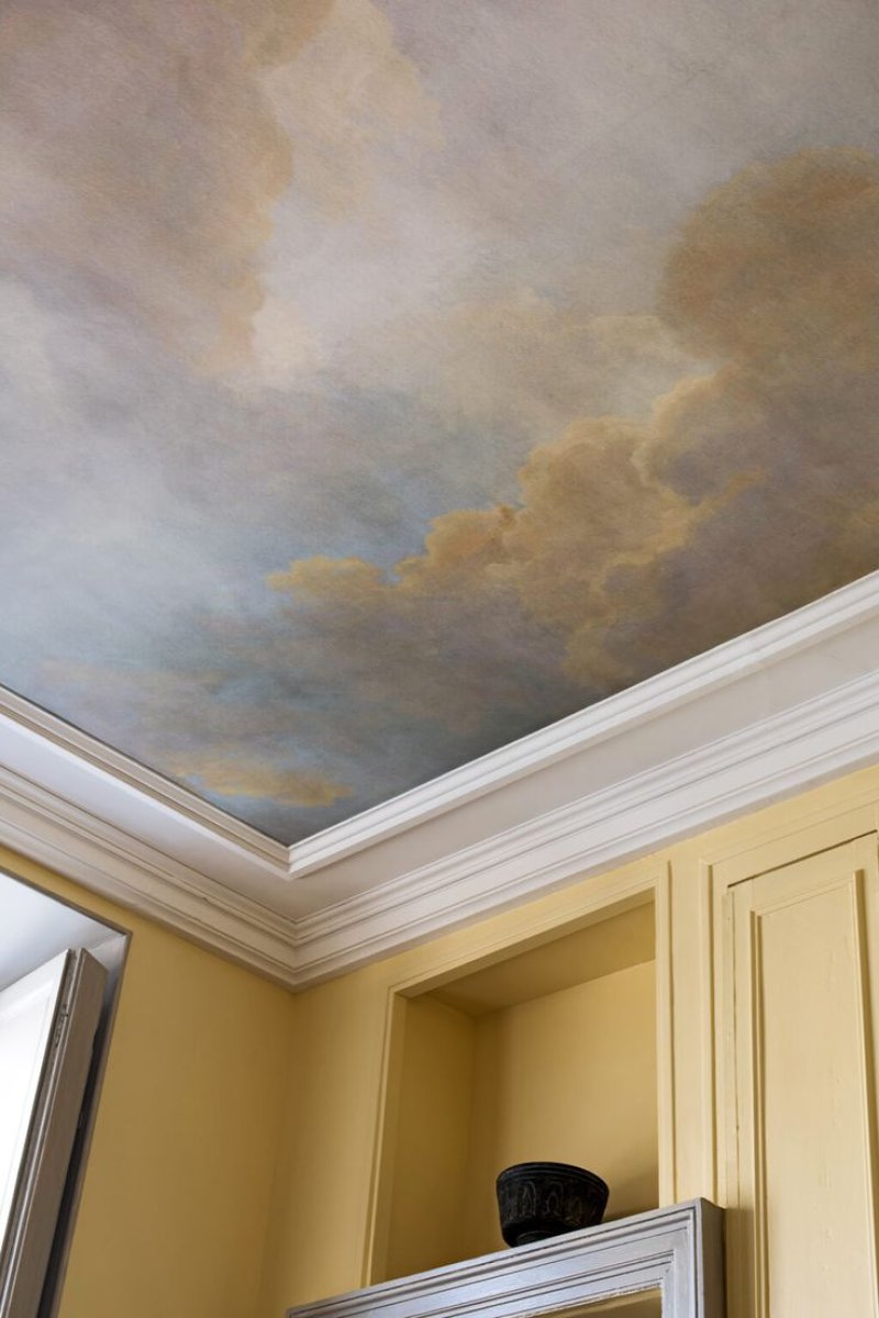 Artistic painting of ceilings