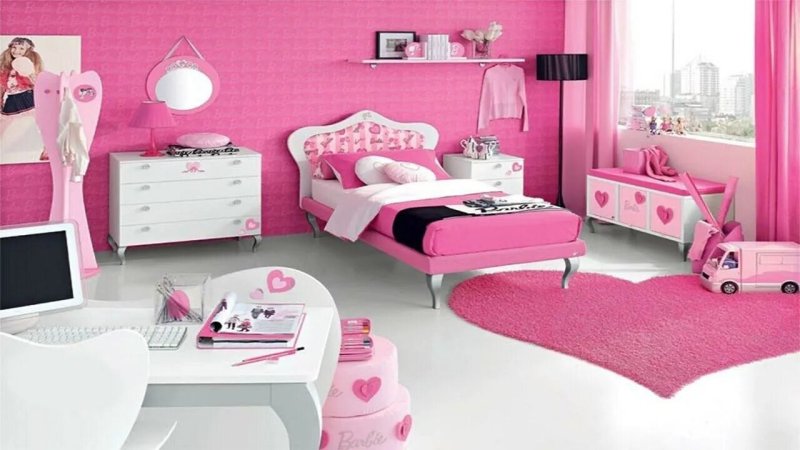 Road room pink