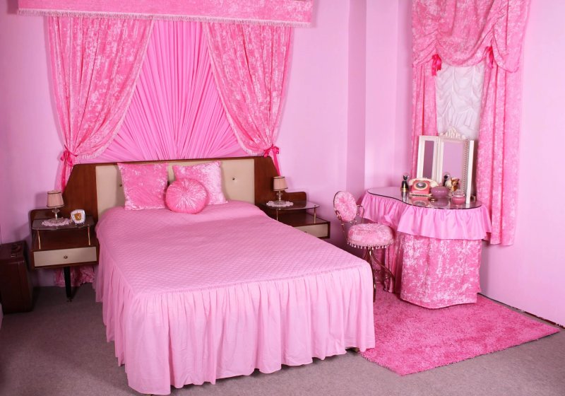 Pink room