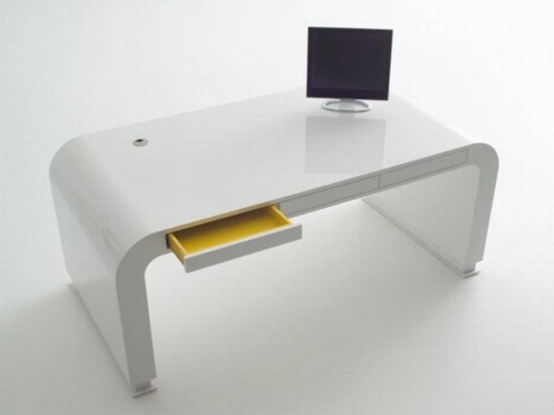 Acrylic computer table