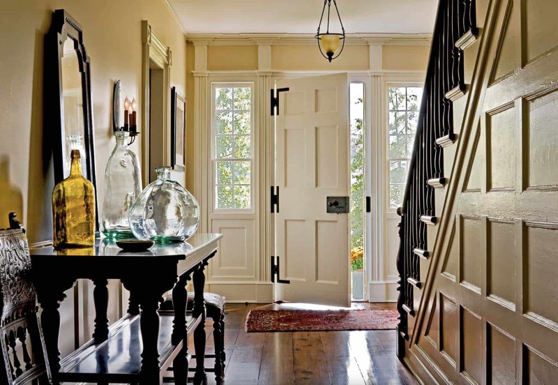 Hallway in an American house