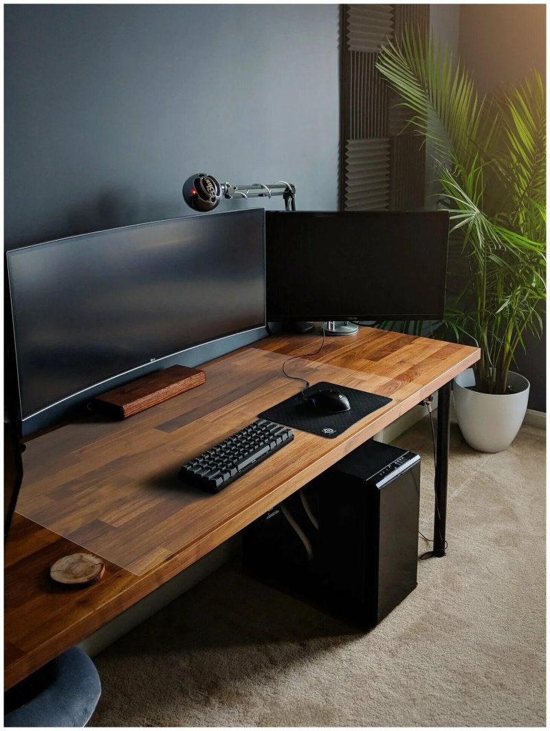 Computer table design