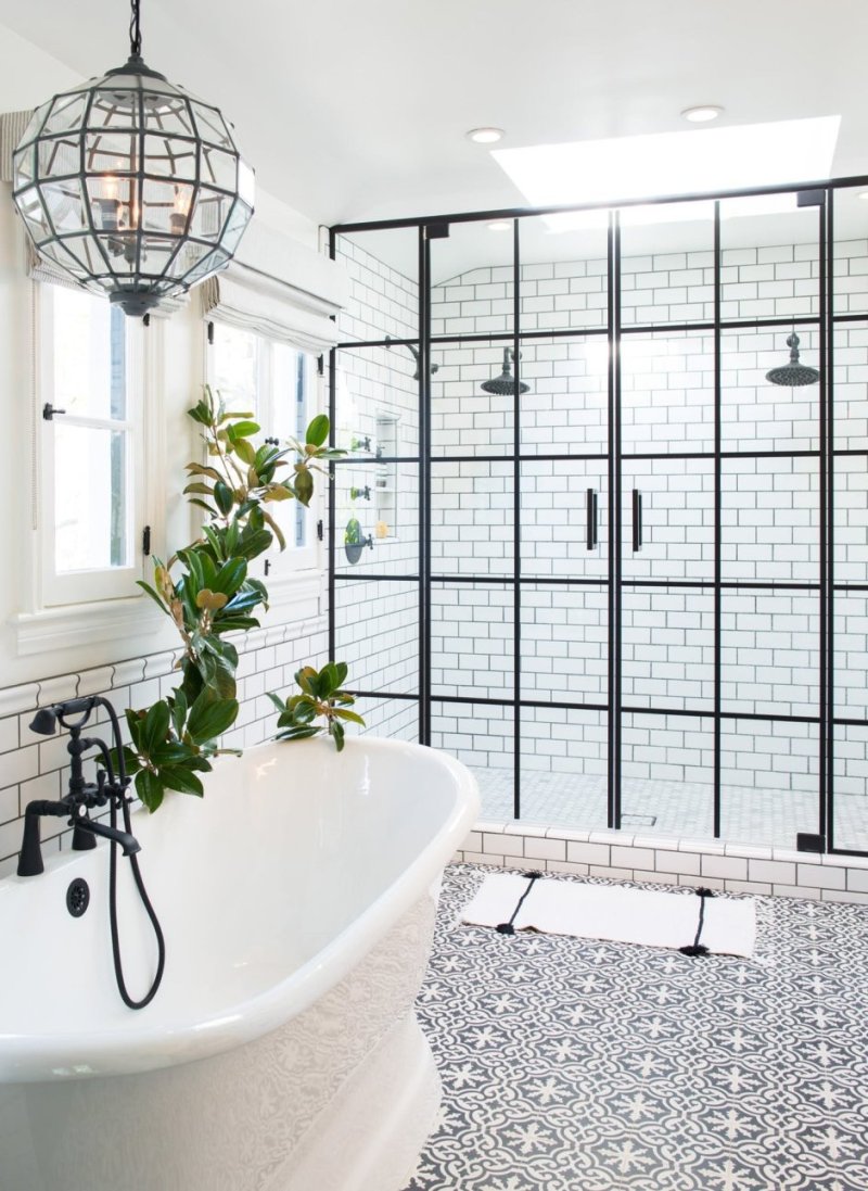 Tile boar style loft bathroom