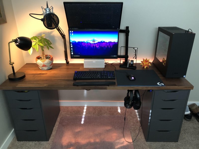 Ideas for a computer table