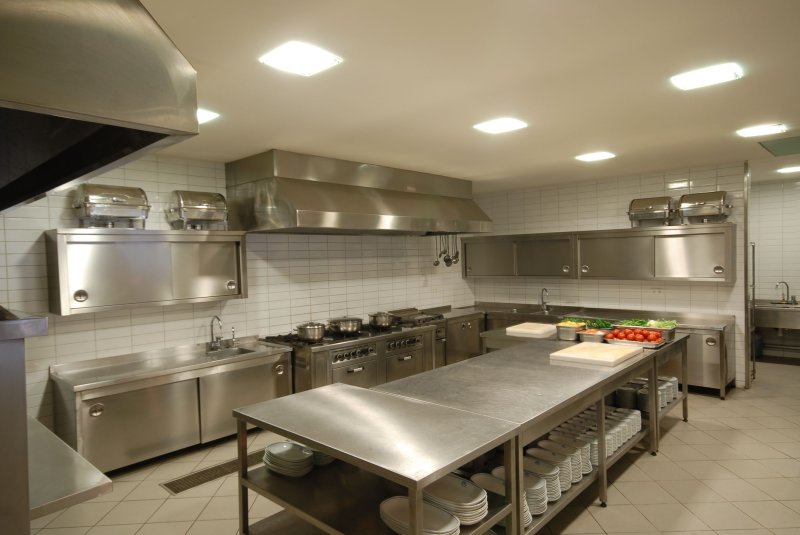 Kitchen equipment for school canteens