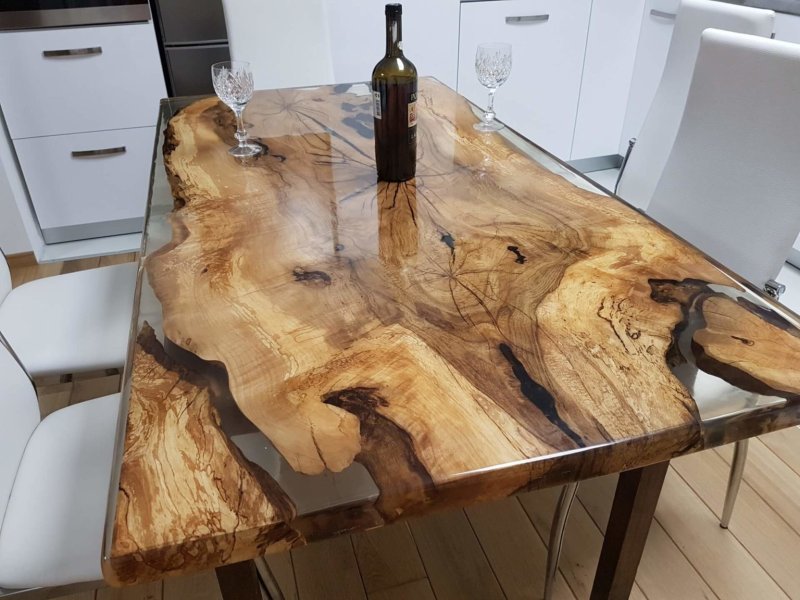 Slab and epoxy resin countertop