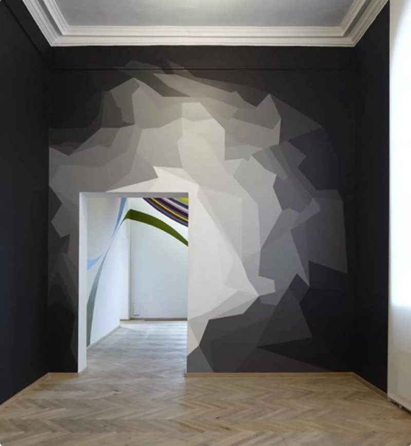 Geometric shapes on the wall