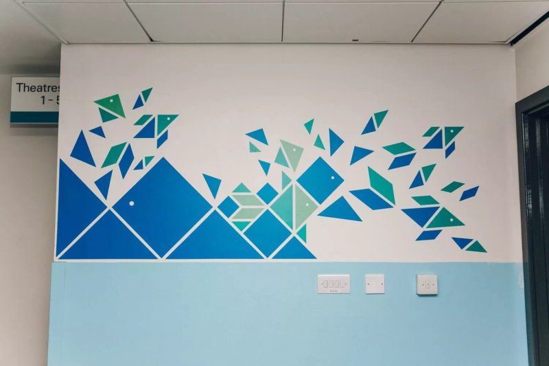 Geometric shapes on the wall