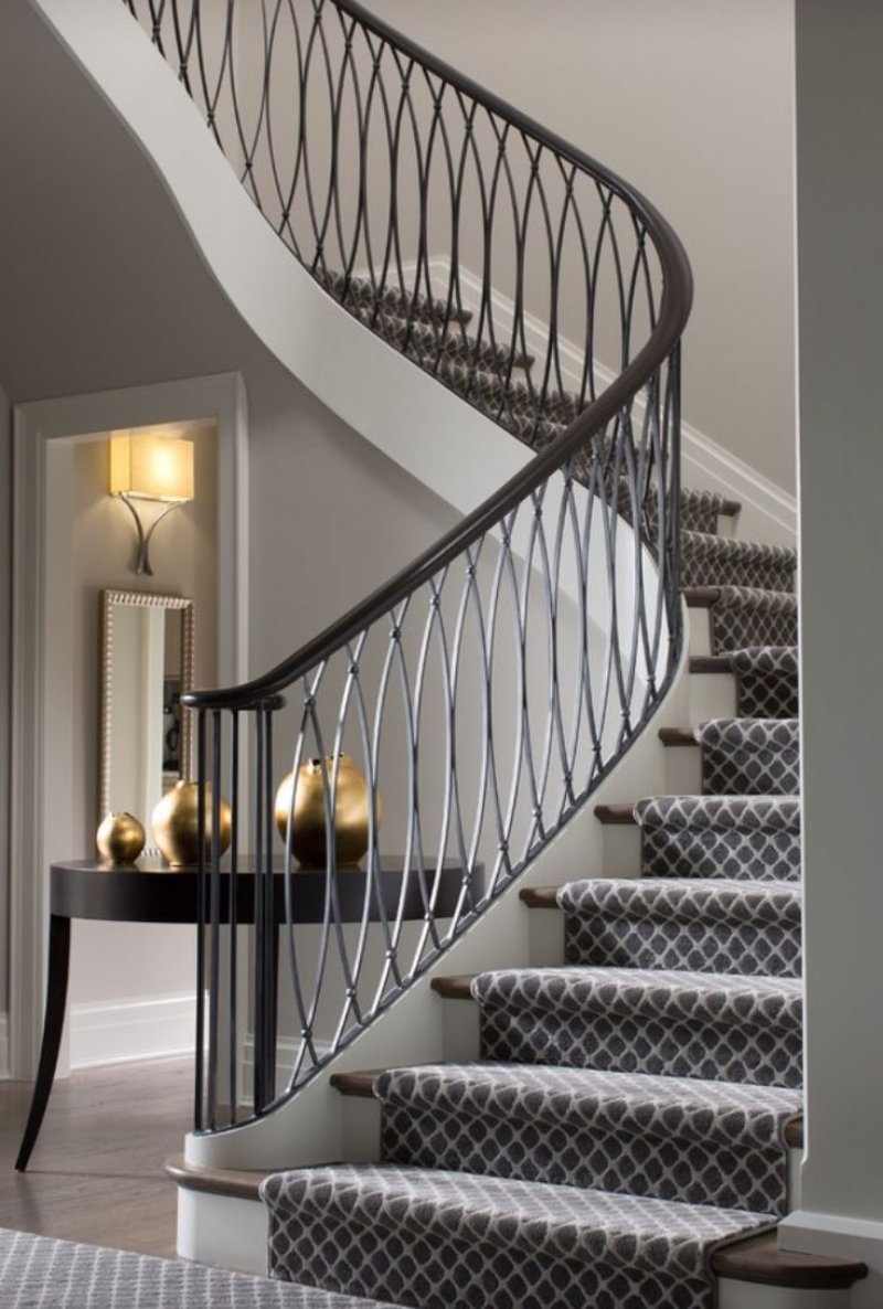 Staircase railing art deco