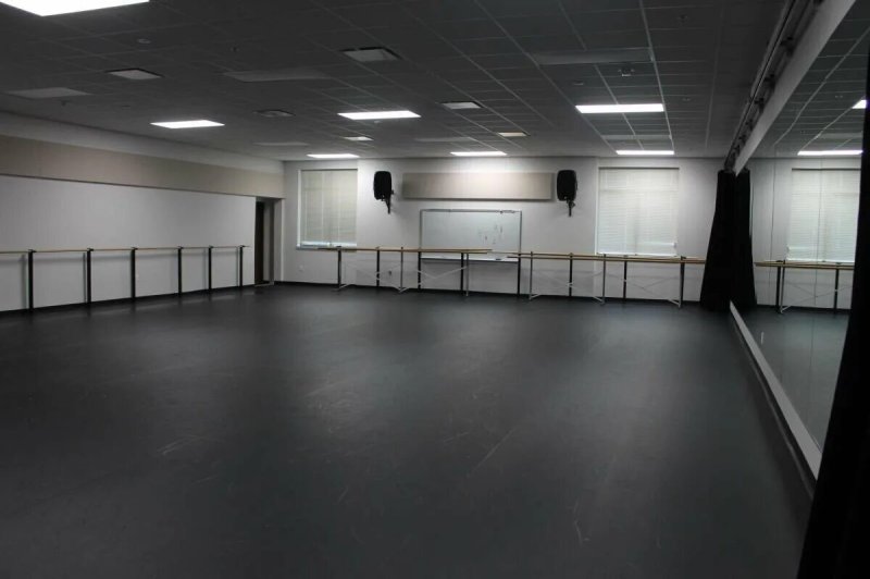 Choreographic hall