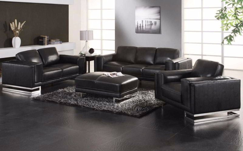 Leather sofa in the interior