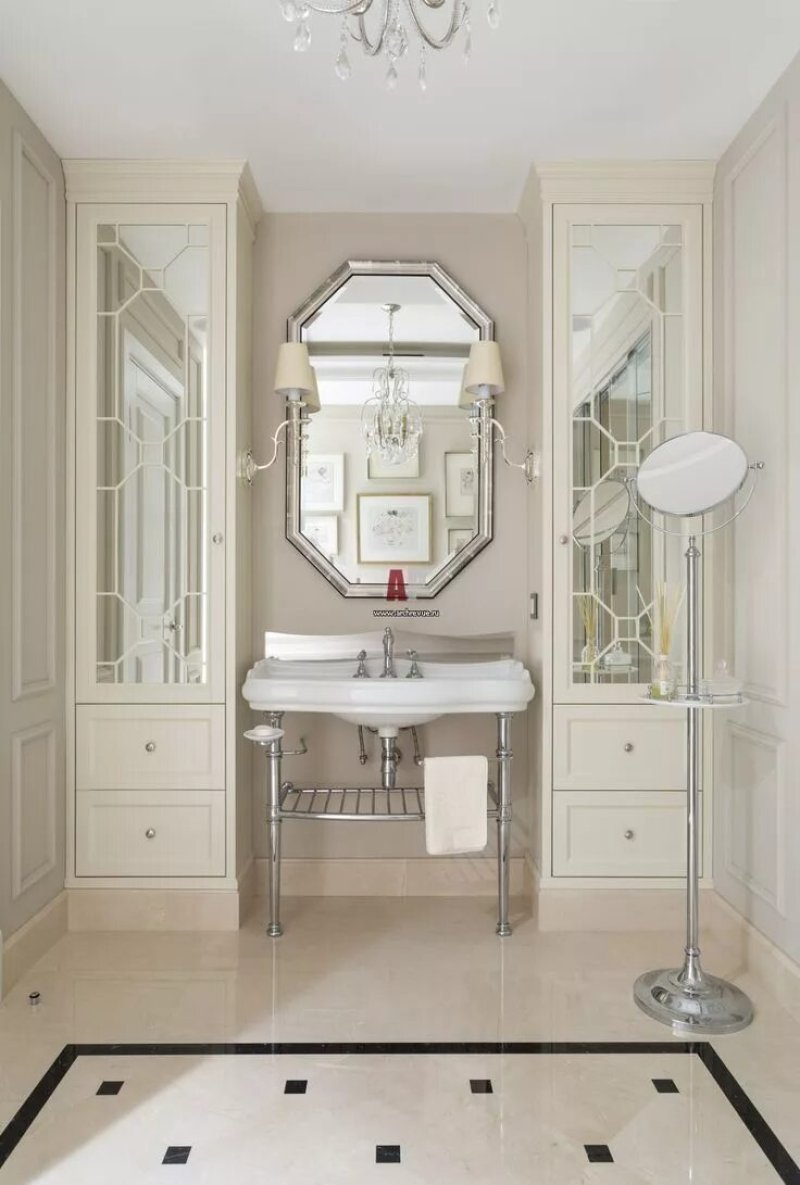 Bathroom in a classic style