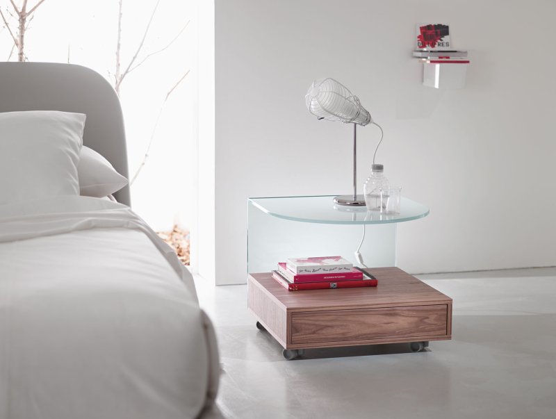 Bedside bedrooms in a modern style