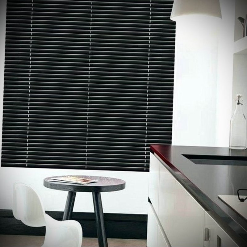 Black blinds in the interior