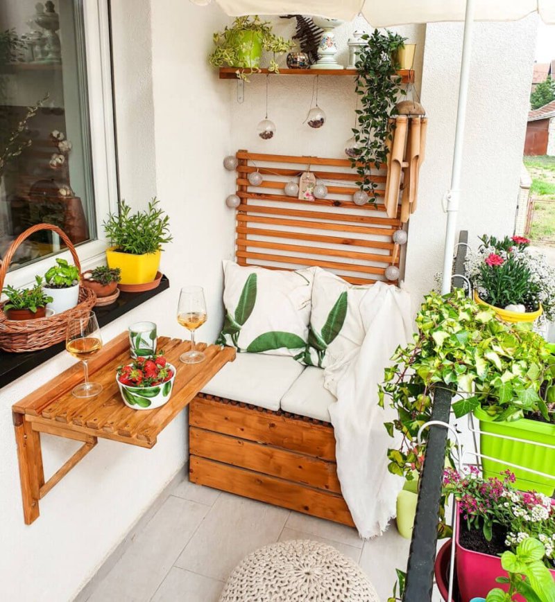 Cozy small balcony