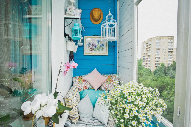 Balcony decor