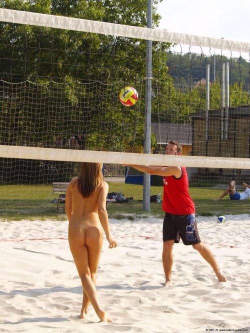 Beach volleyball without panties
