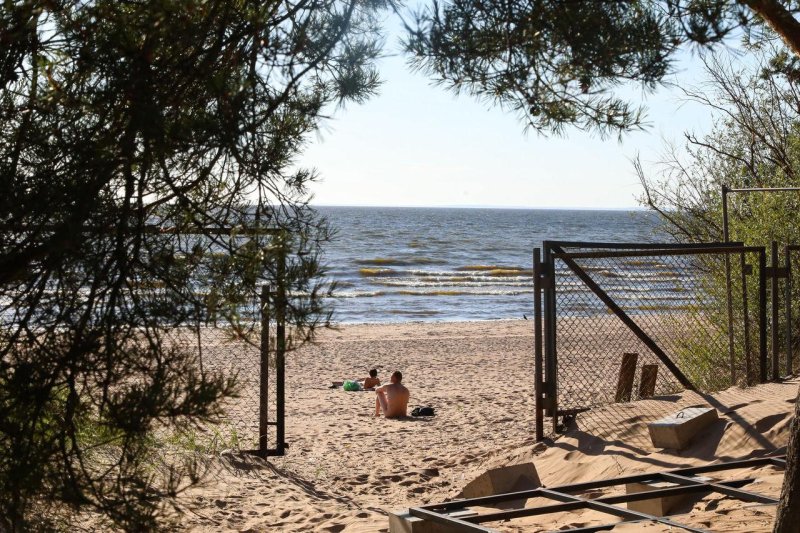 Dune beach