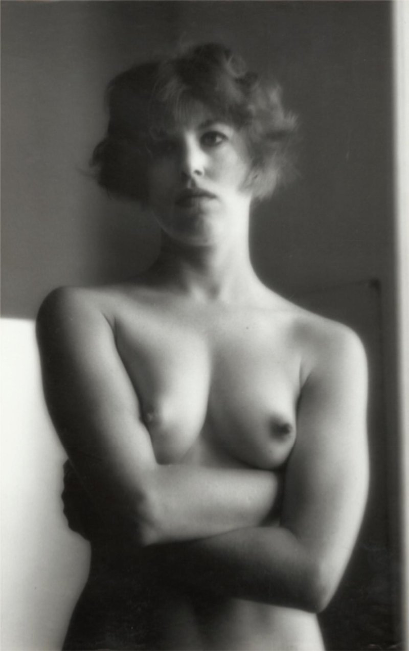 Naked retro celebrities