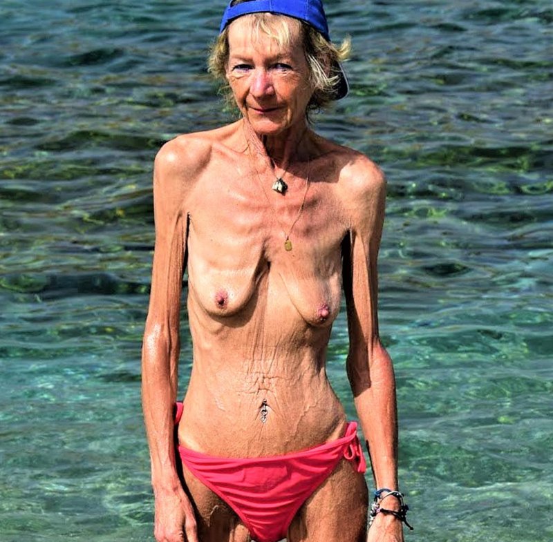 Old woman naked