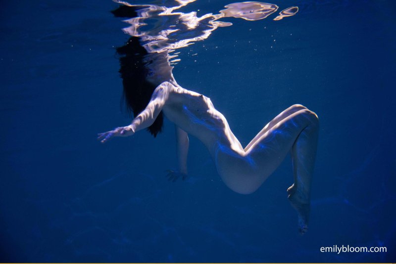 Photoshoot underwater
