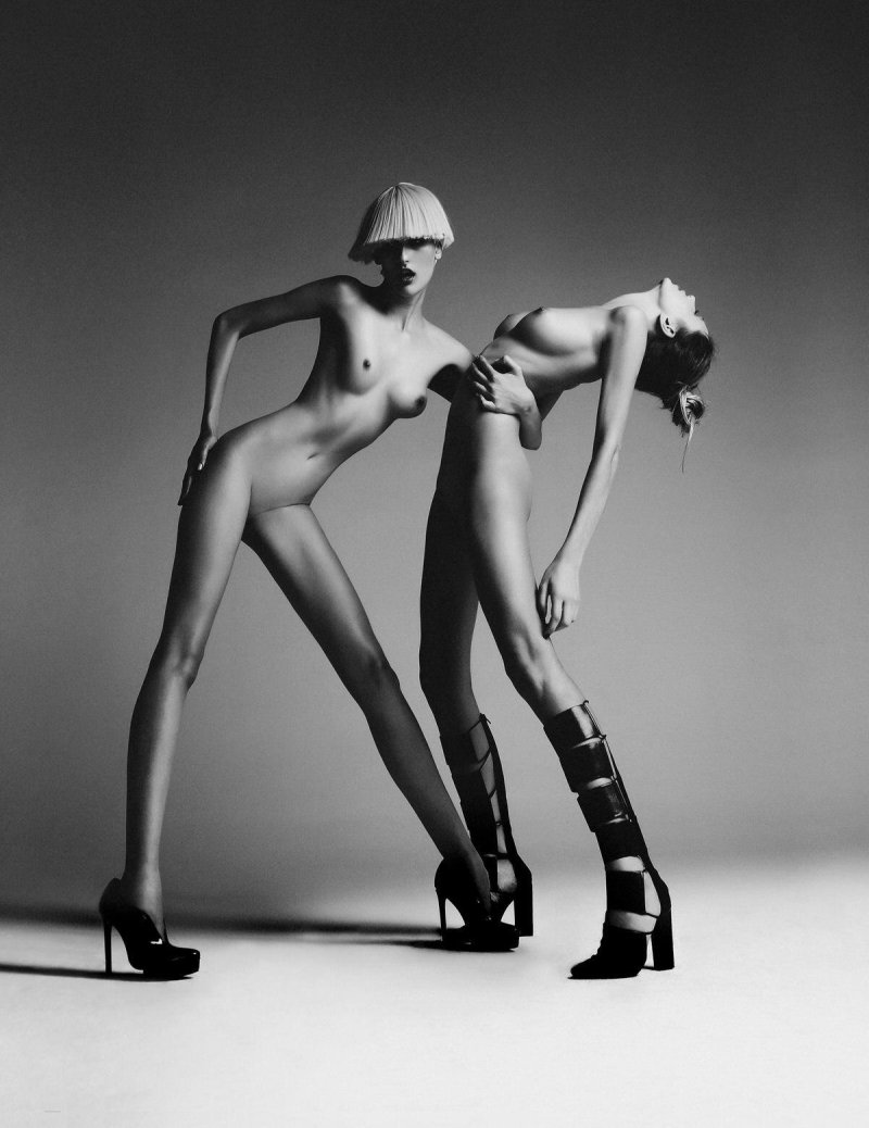 Erotic models on the set