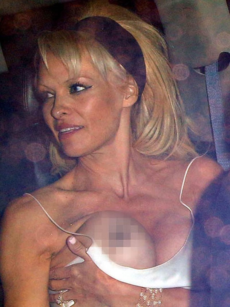 Pamela Anderson now without silicone