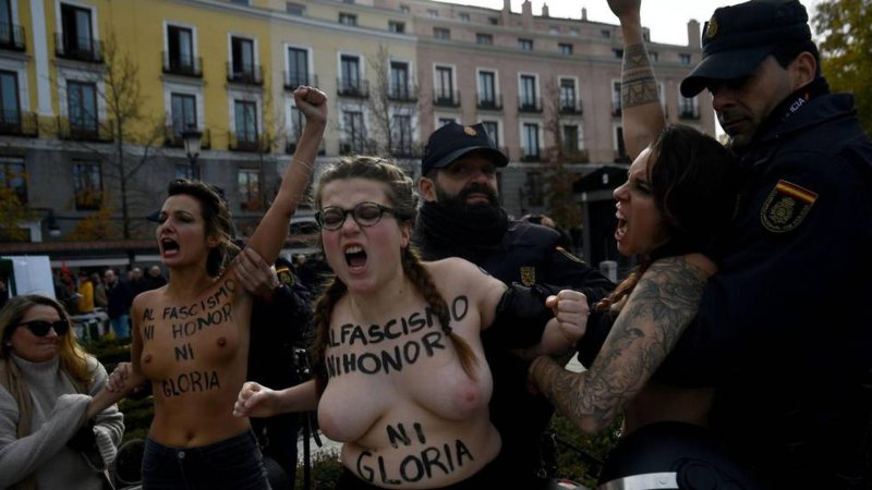 Feminists with naked breasts