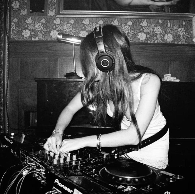 Dj Sandra