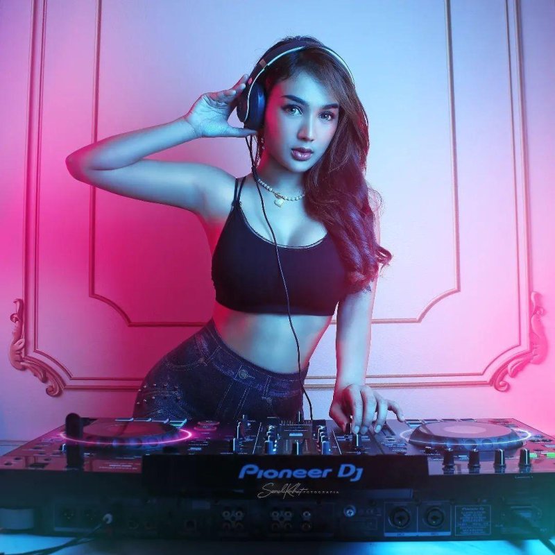 Dj Girl